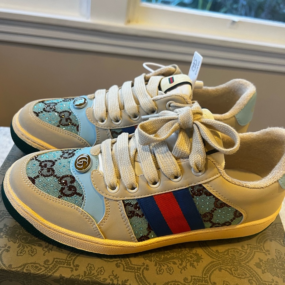 Gucci tenis shoes women new